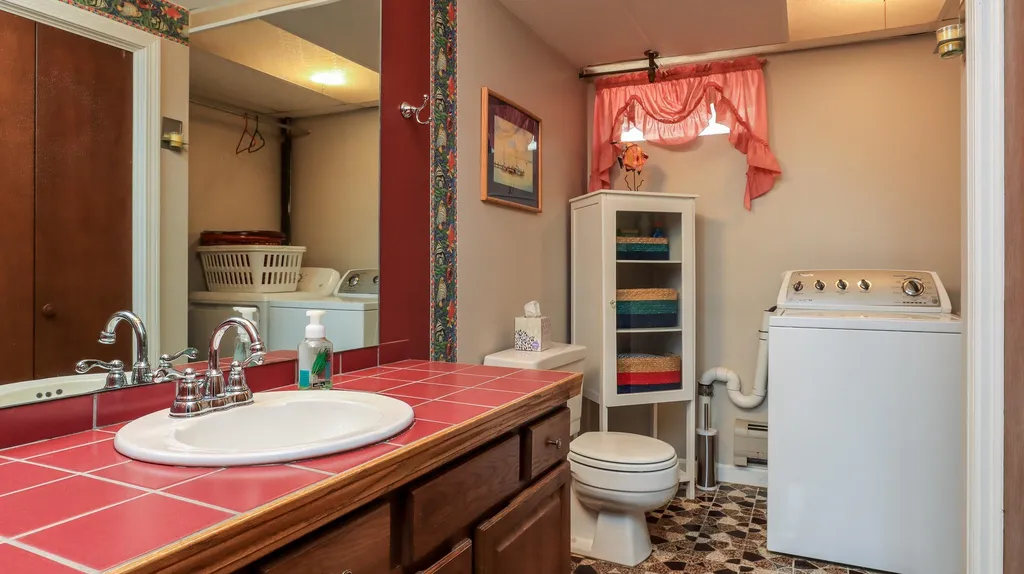11 Brook Drive Hudson NH 03051
