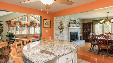 11 Brook Drive Hudson NH 03051