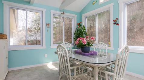11 Brook Drive Hudson NH 03051