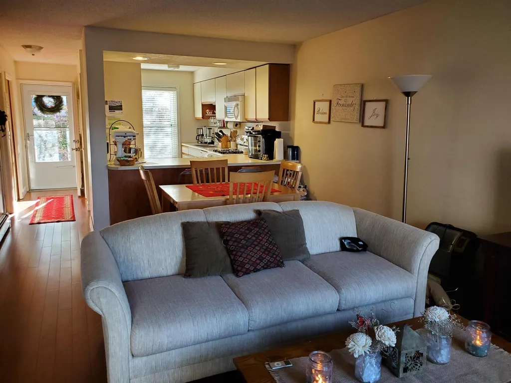 30 Marsten Lane Enfield NH 03748