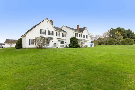 437 Westview Circle Williston VT 05495