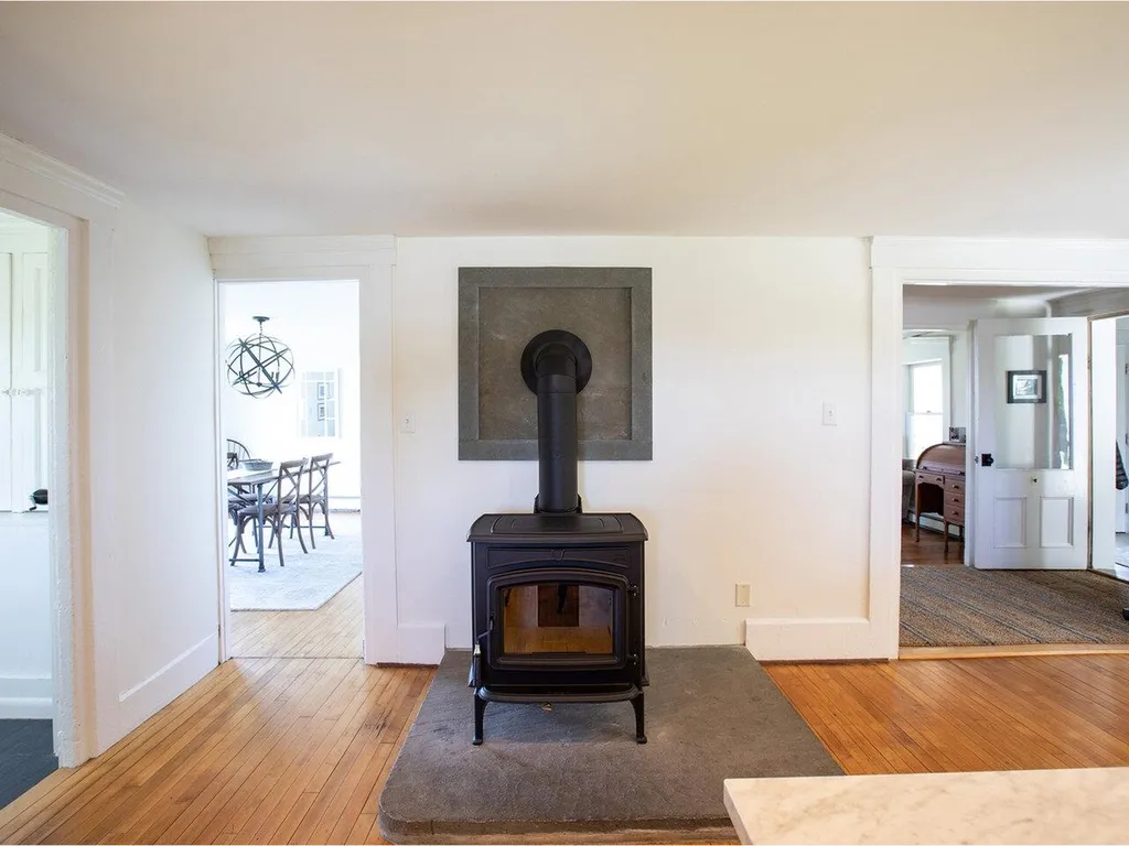 577 One Mile Road Charlotte VT 05445