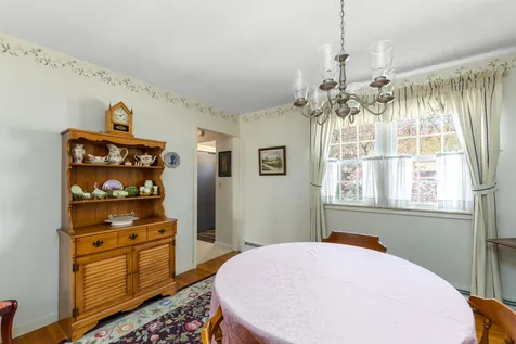21 Roseade Parkway Burlington VT 05408