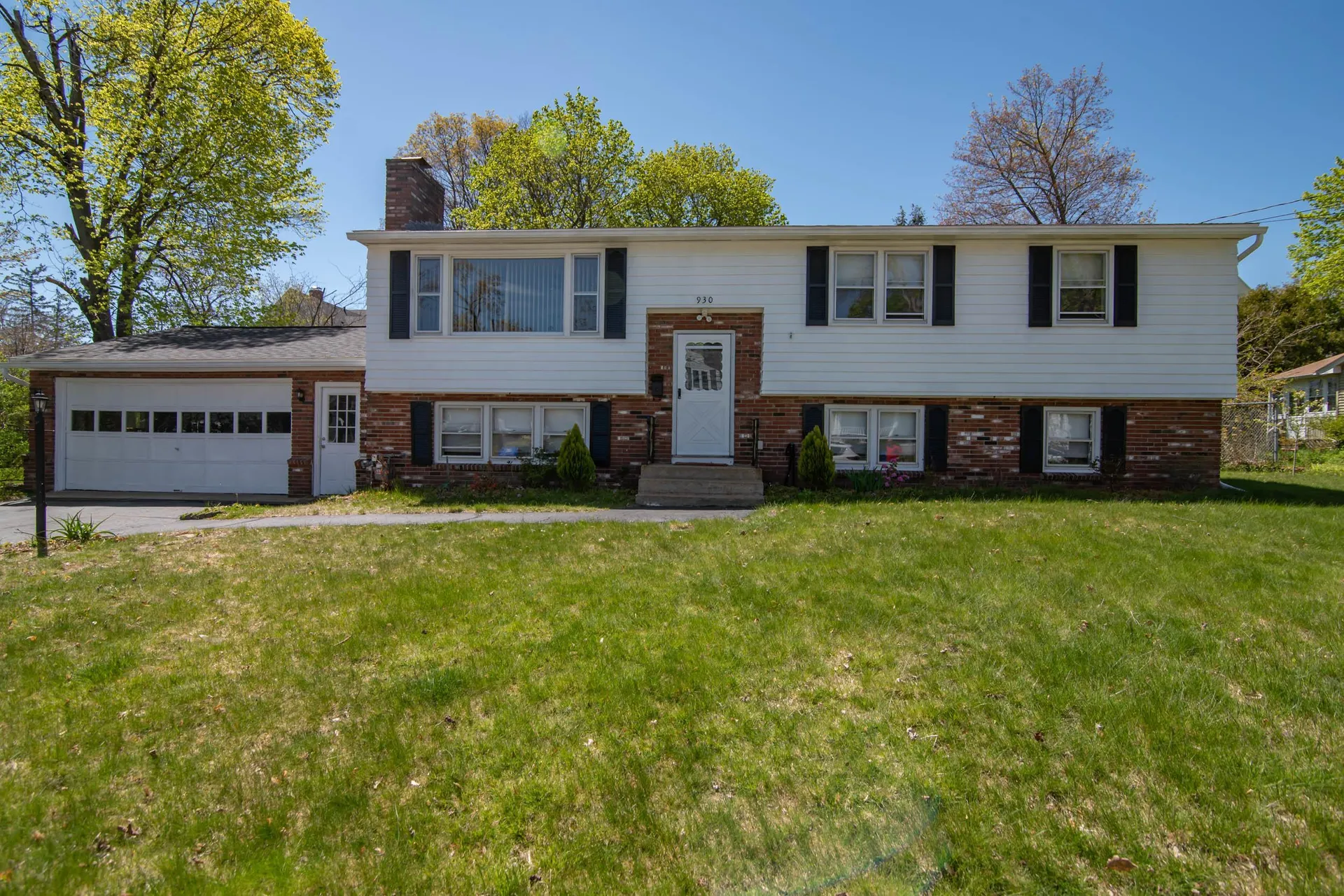 930 Chestnut Street Manchester NH 03104