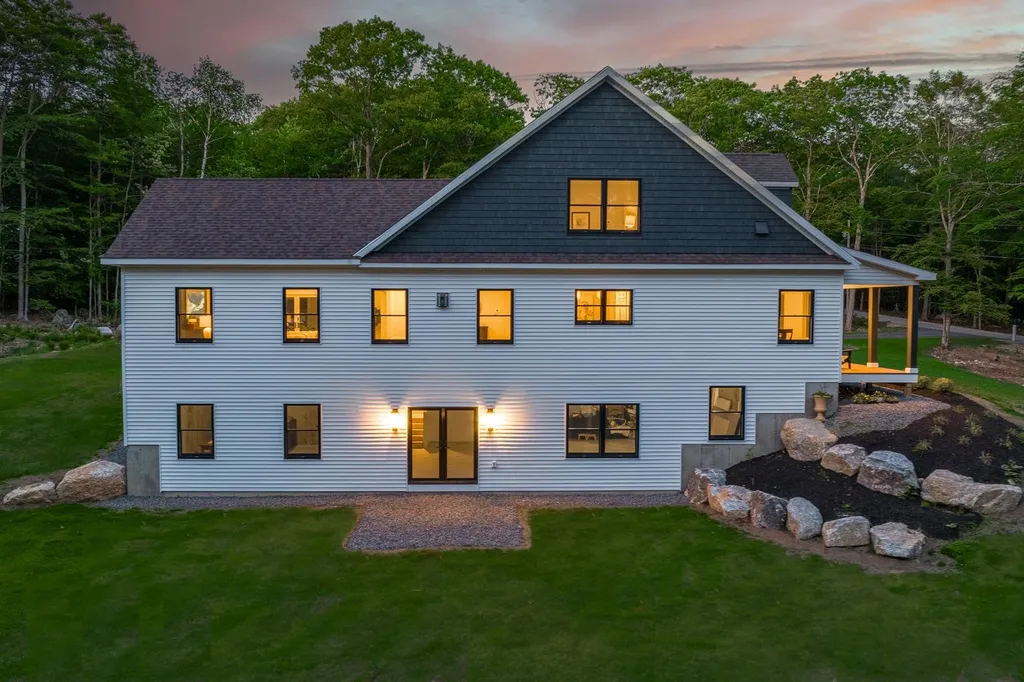 20 Lake Country Road Meredith NH 03253