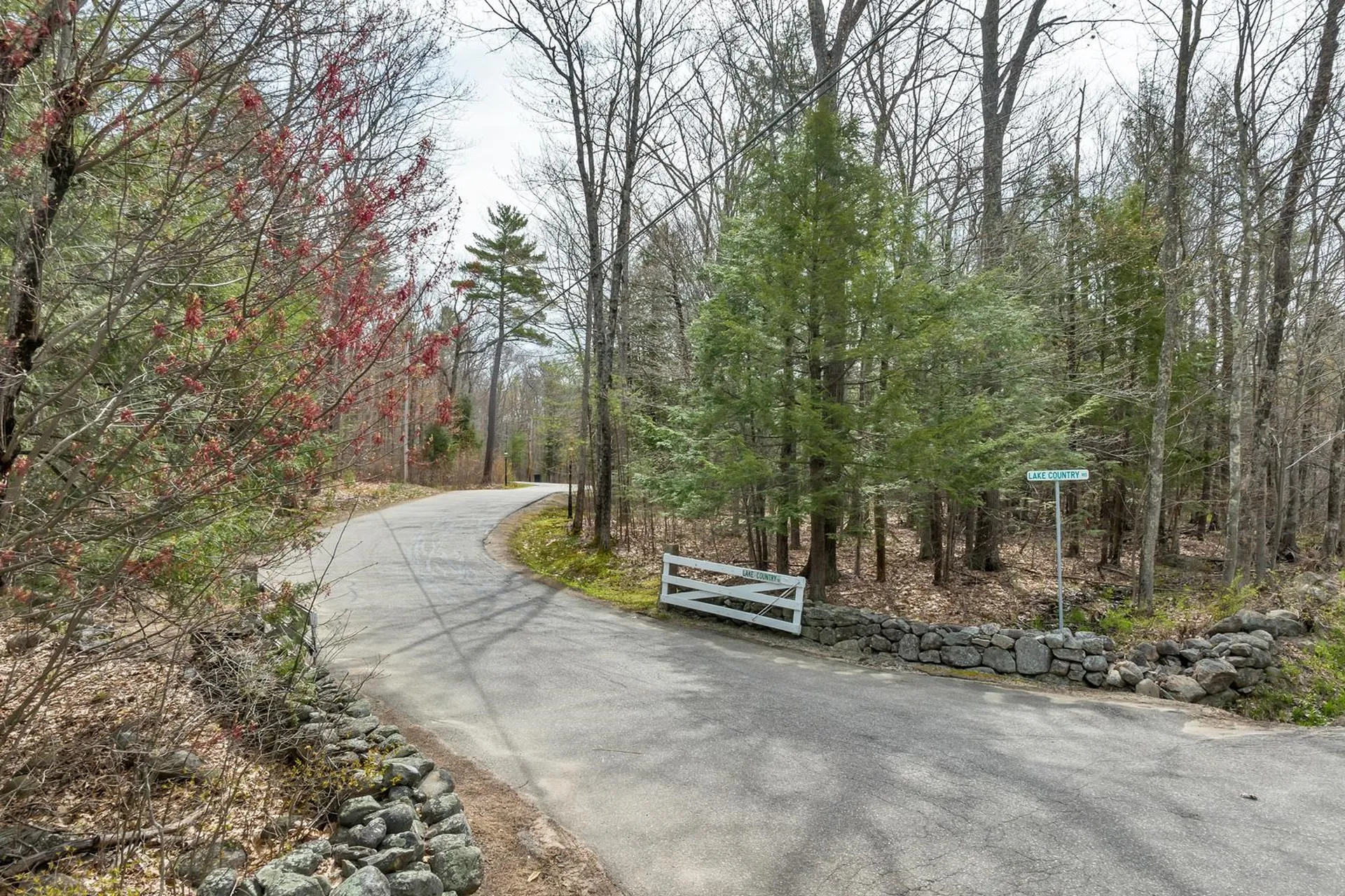 20 Lake Country Road Meredith NH 03253