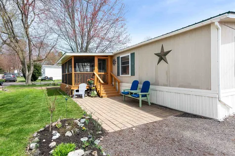 253 Summers Street Richmond VT 05477