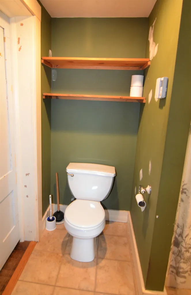 44 Maple Street Farmington NH 03835