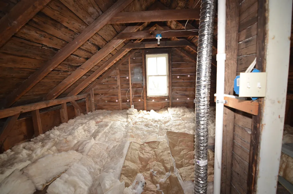 44 Maple Street Farmington NH 03835