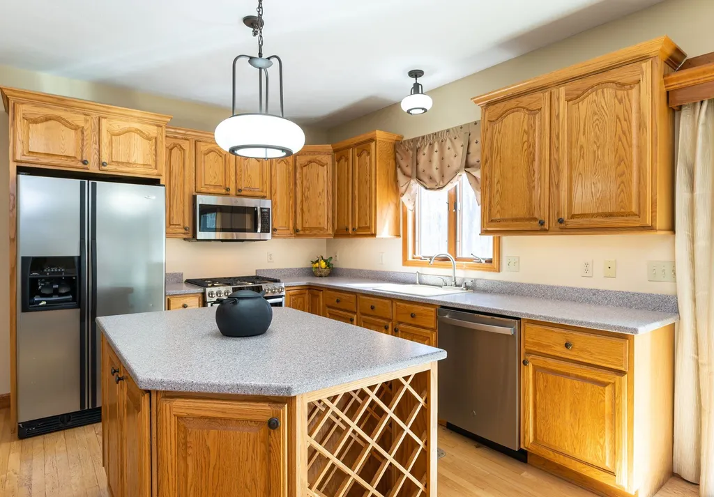 21 Pope Road Atkinson NH 03811