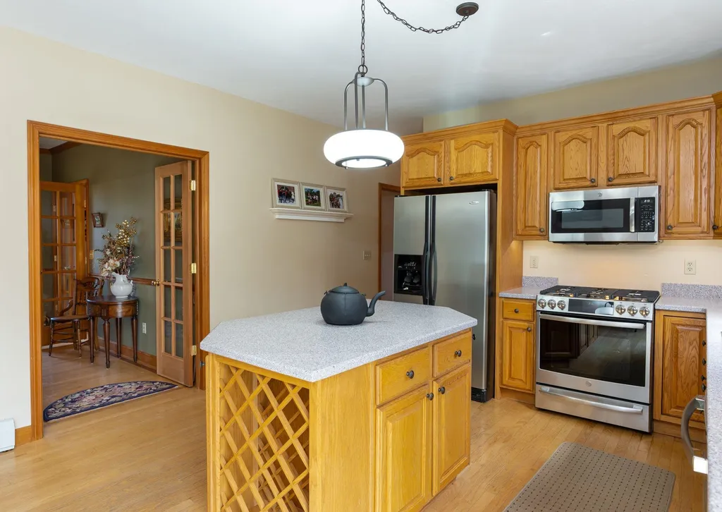 21 Pope Road Atkinson NH 03811