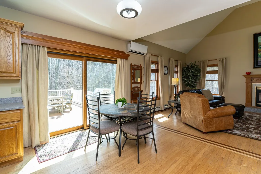 21 Pope Road Atkinson NH 03811