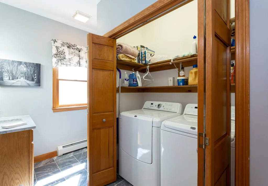21 Pope Road Atkinson NH 03811