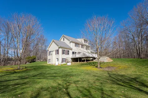 21 Pope Road Atkinson NH 03811