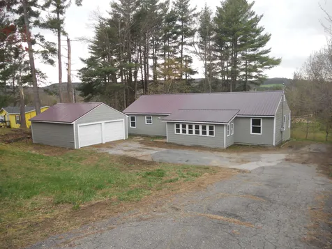 20 Stewart Avenue Claremont NH 03743