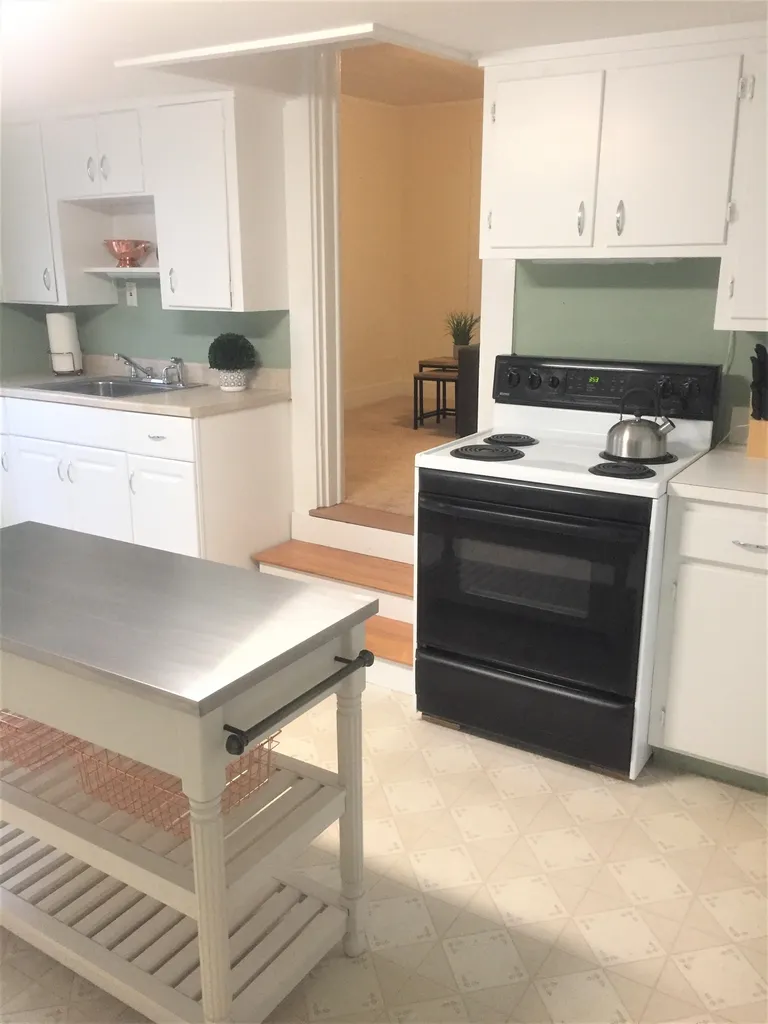 10 Highland Street Exeter NH 03833