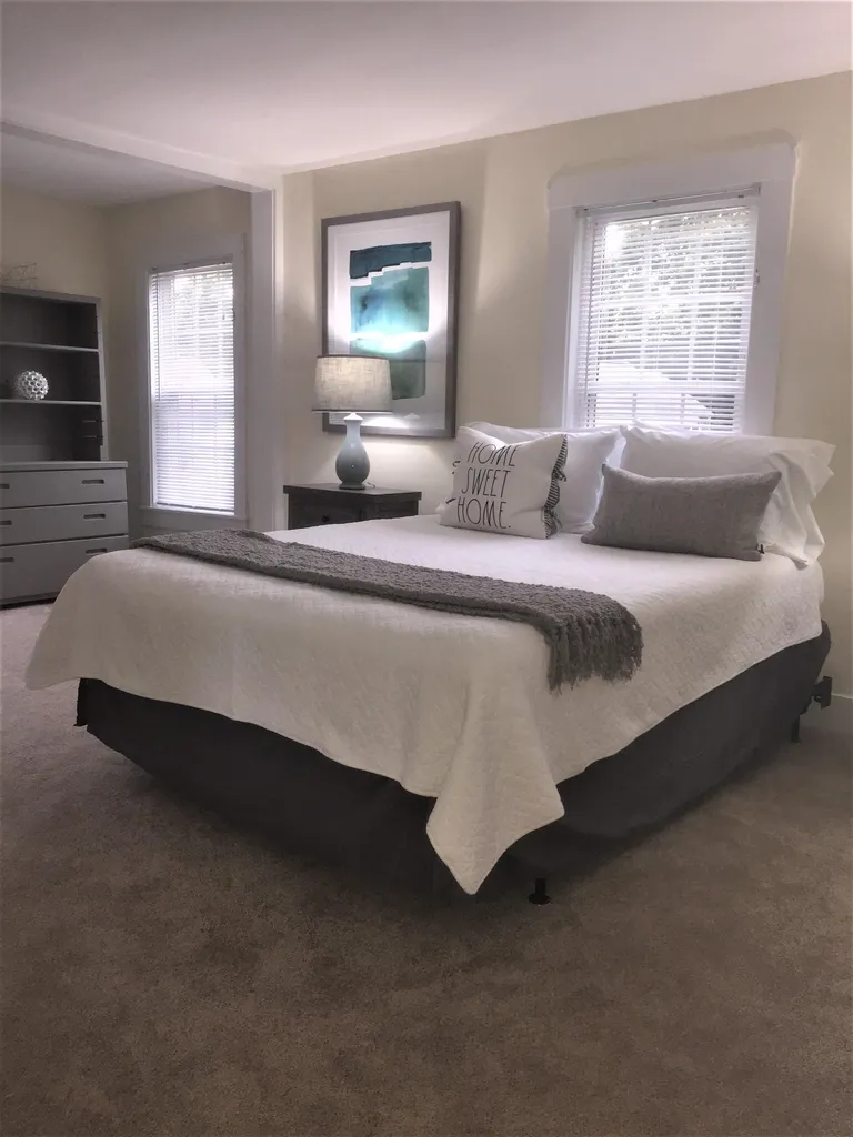 10 Highland Street Exeter NH 03833