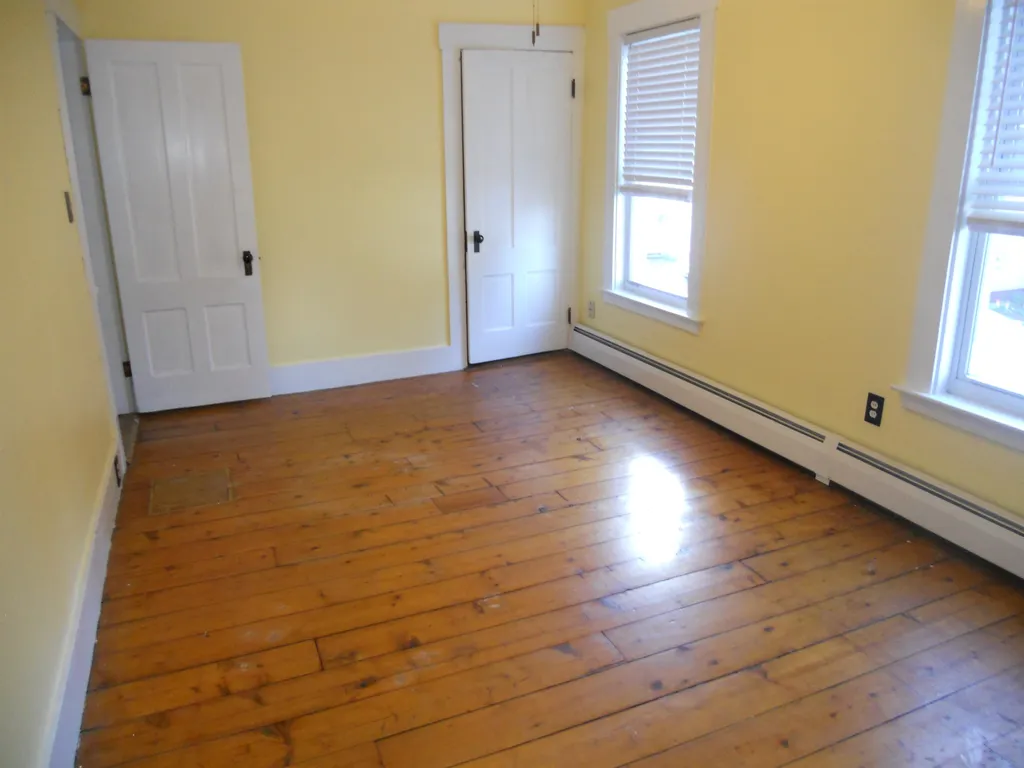 34 Grove Street Claremont NH 03743
