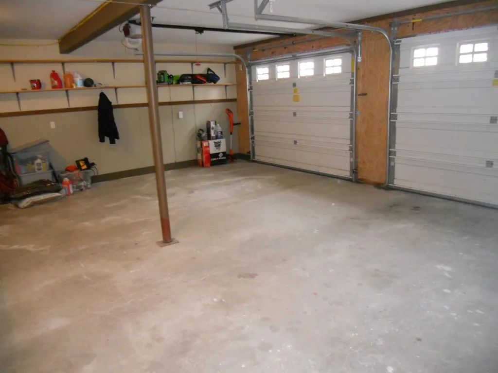 34 Grove Street Claremont NH 03743