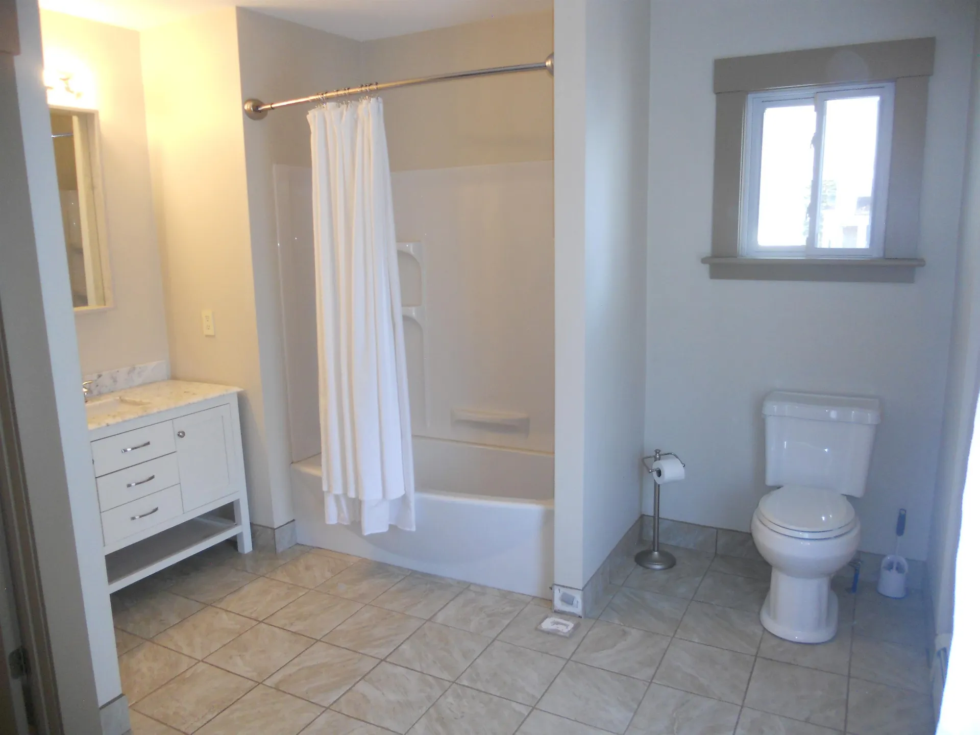 34 Grove Street Claremont NH 03743