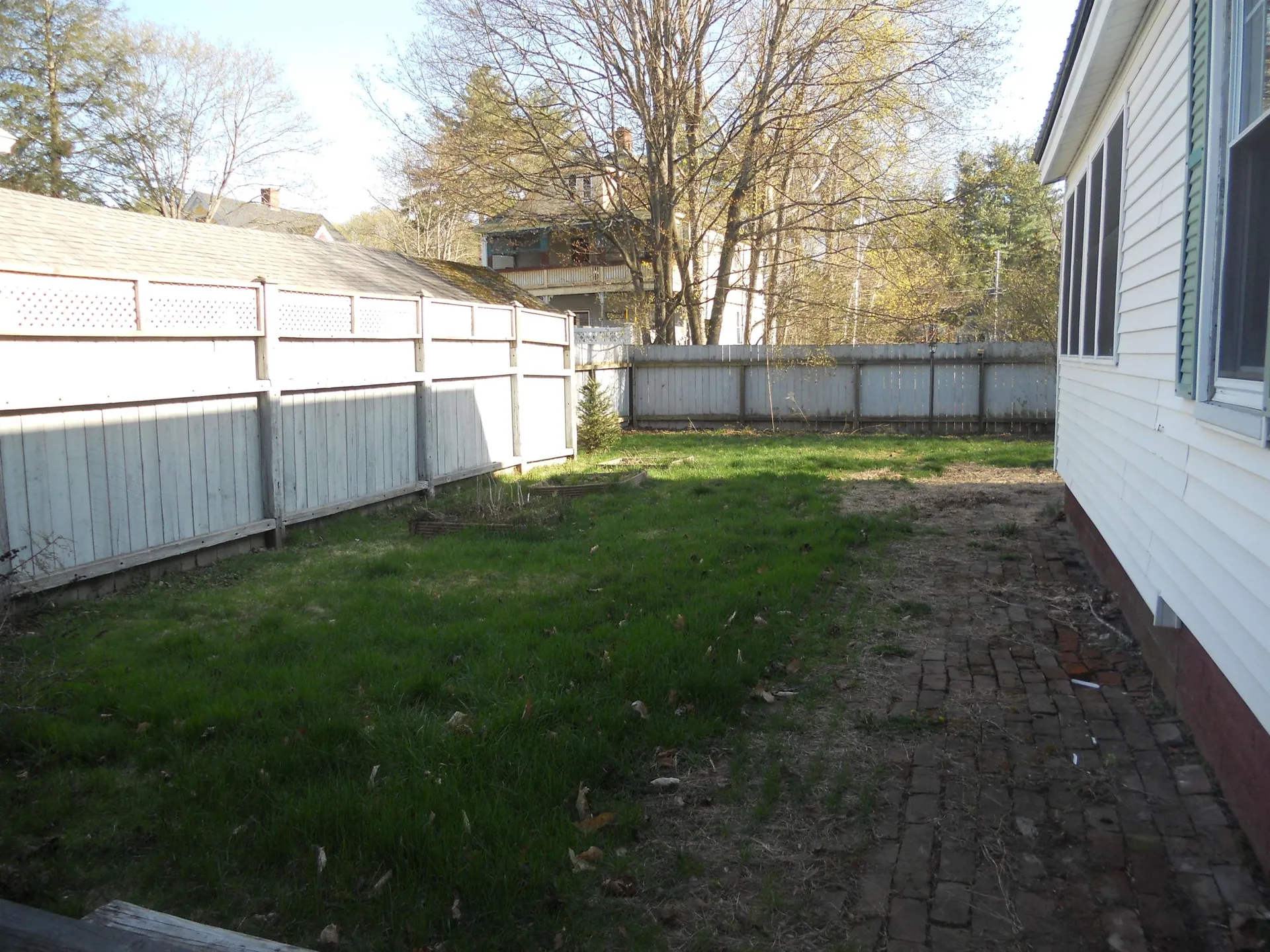 34 Grove Street Claremont NH 03743