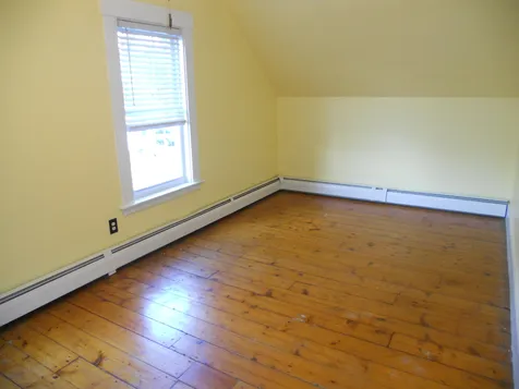 34 Grove Street Claremont NH 03743