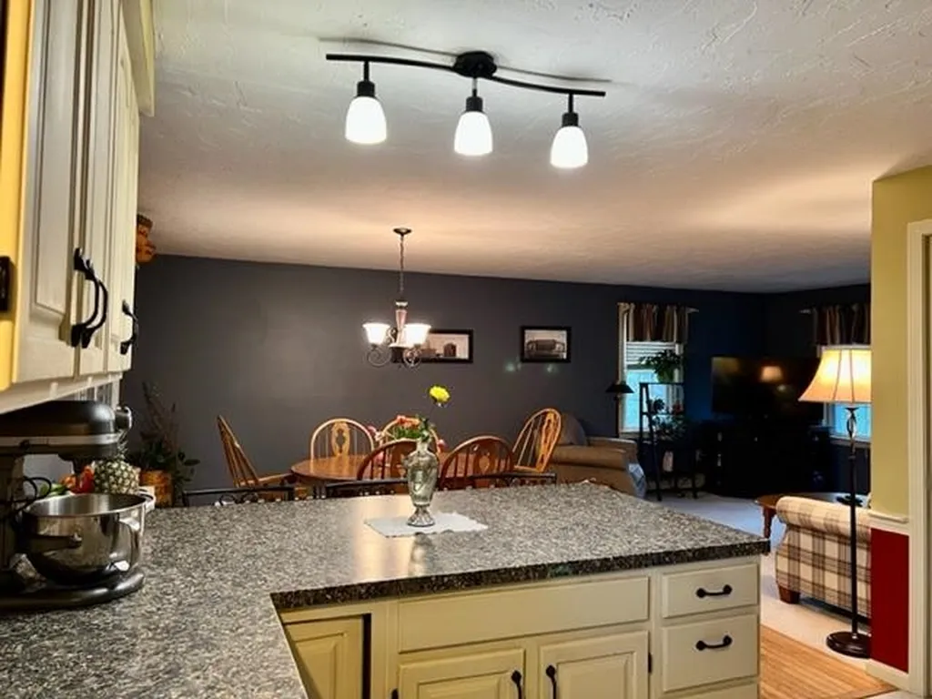 159 Hillside Drive Henniker NH 03242