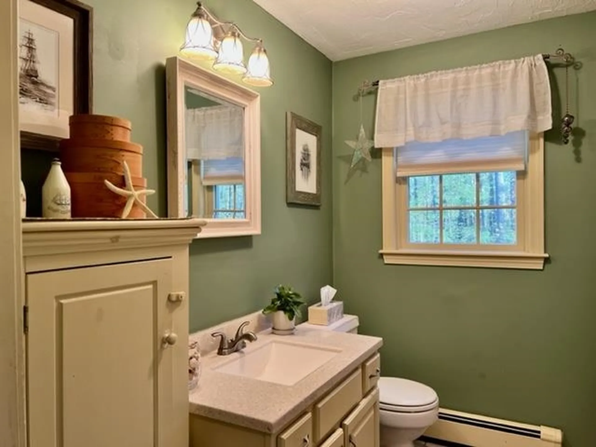 159 Hillside Drive Henniker NH 03242