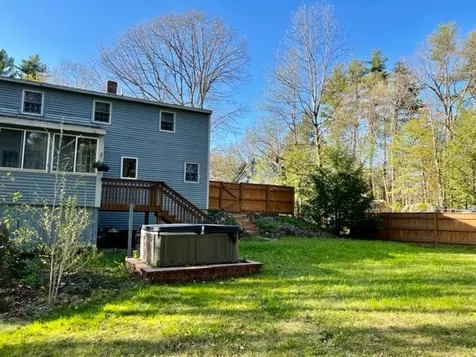 159 Hillside Drive Henniker NH 03242