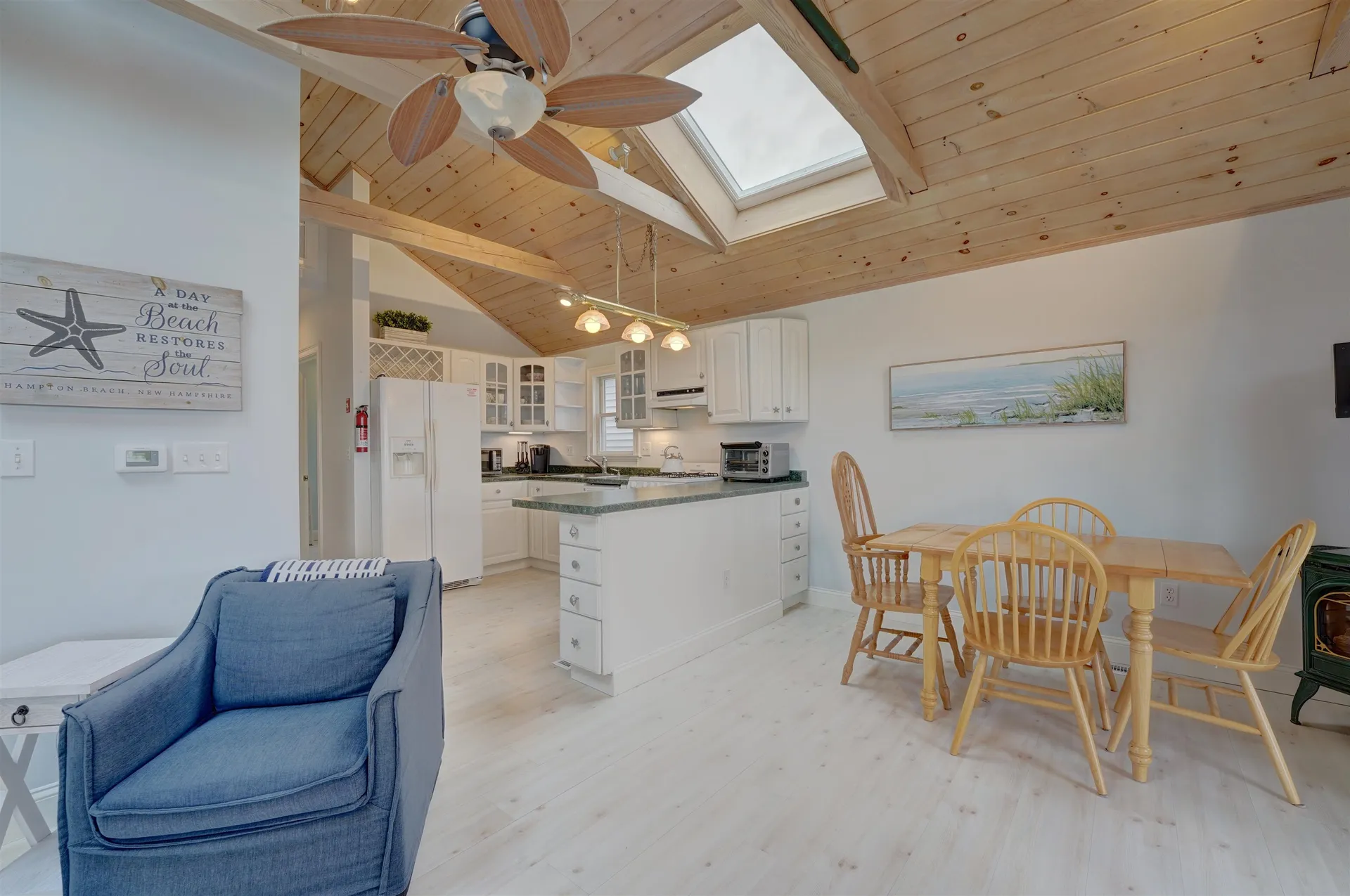 28 Concord Avenue Hampton NH 03842
