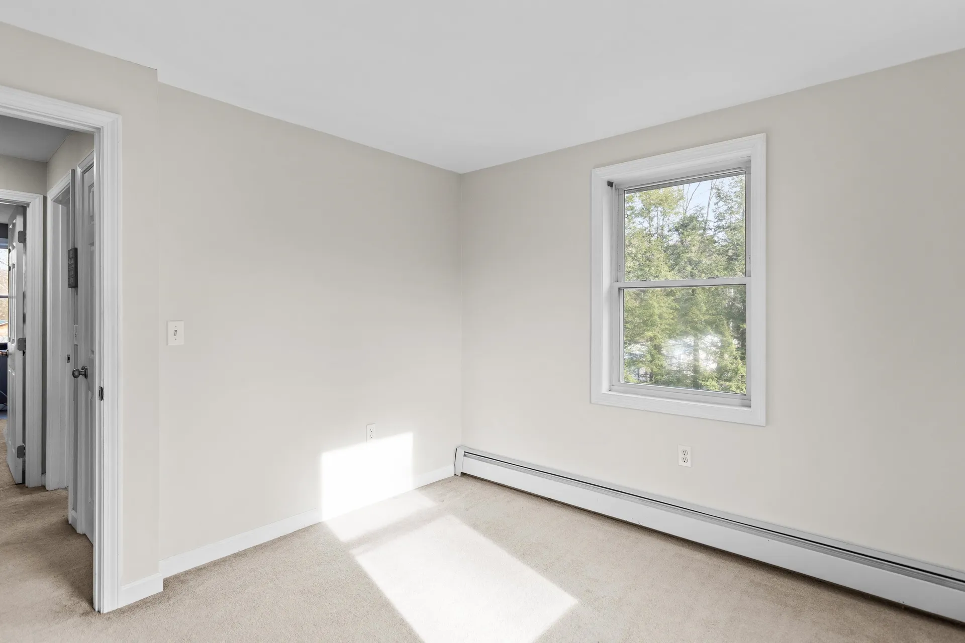 14 Hill Street Hillsborough NH 03244