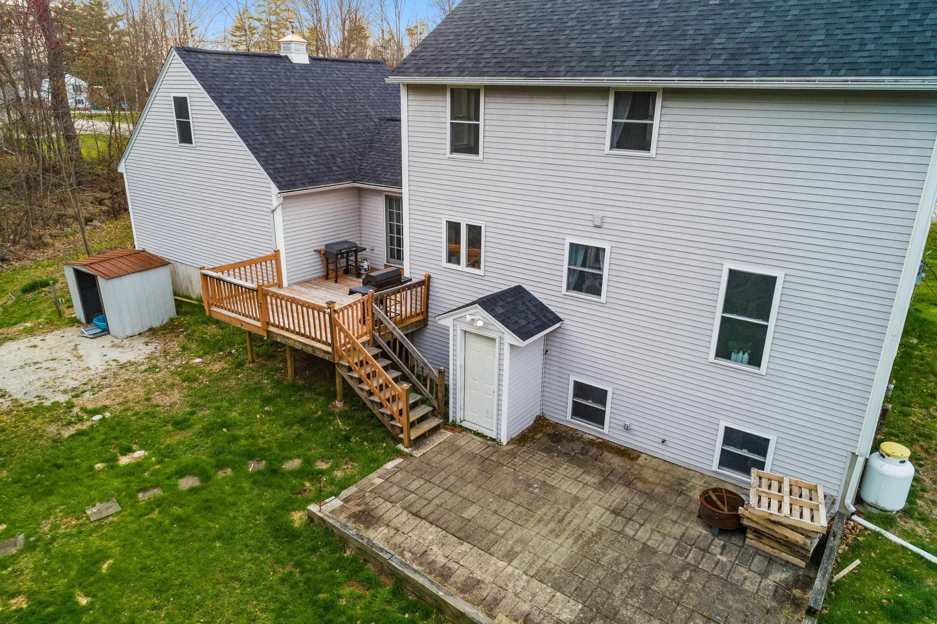 14 Hill Street Hillsborough NH 03244