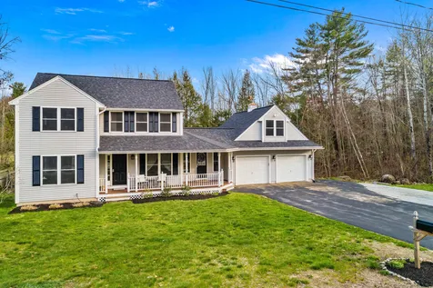 14 Hill Street Hillsborough NH 03244