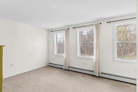 14 Hill Street Hillsborough NH 03244