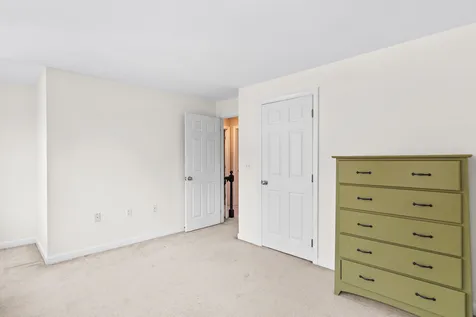 14 Hill Street Hillsborough NH 03244