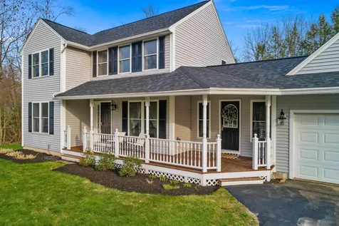 14 Hill Street Hillsborough NH 03244