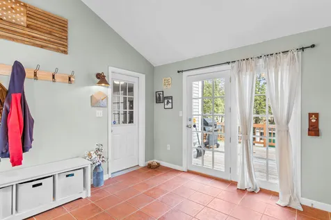 14 Hill Street Hillsborough NH 03244