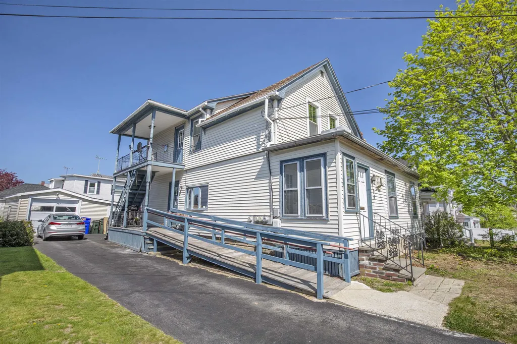 58 Kimball Street Manchester NH 03102