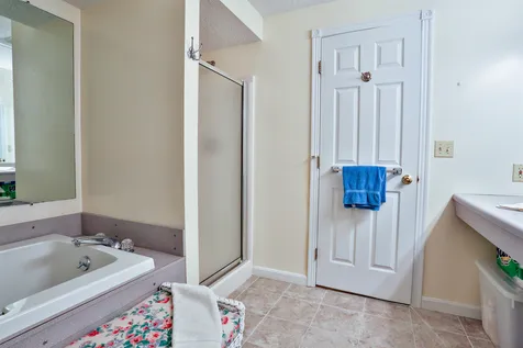 115 Jessicas Way Conway NH 03860
