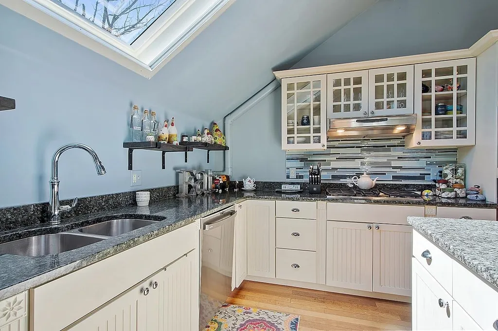 304 Cabot Street Portsmouth NH 03801