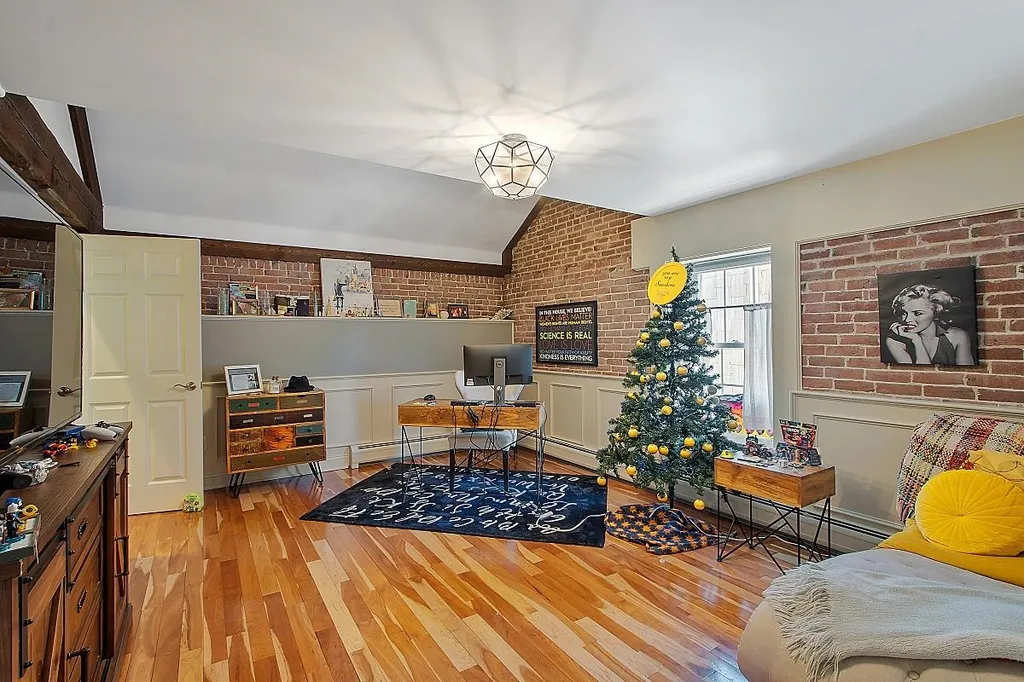 304 Cabot Street Portsmouth NH 03801