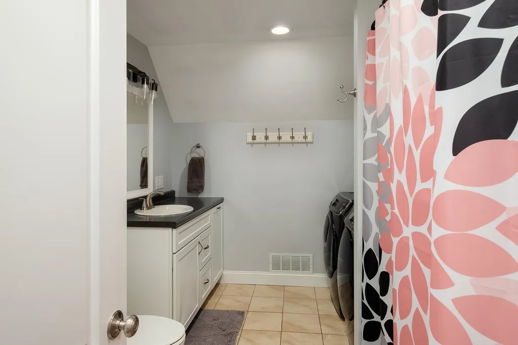 9 Cinnamon Ridge Road Somersworth NH 03878