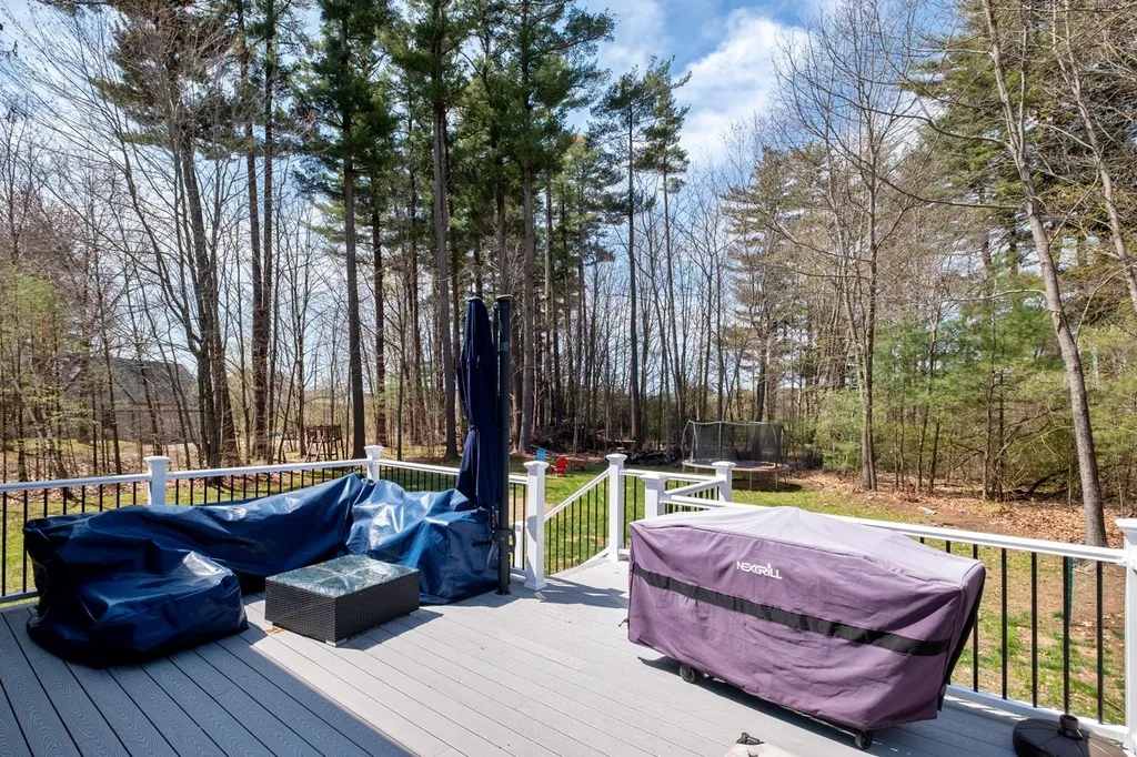 9 Cinnamon Ridge Road Somersworth NH 03878