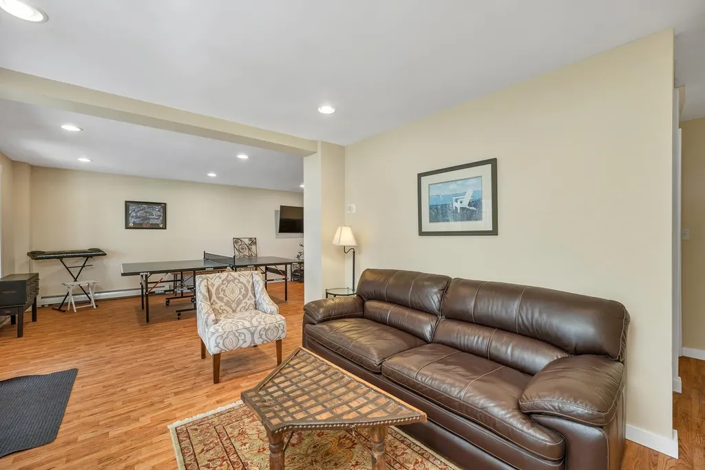 1 Hattie Lane Wolfeboro NH 03894