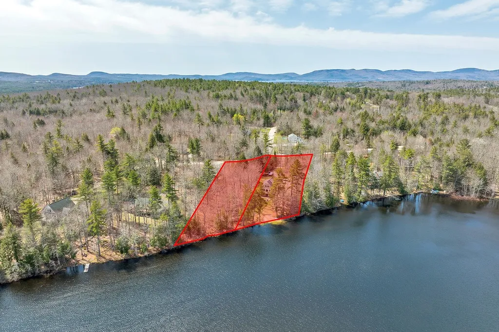 1 Hattie Lane Wolfeboro NH 03894