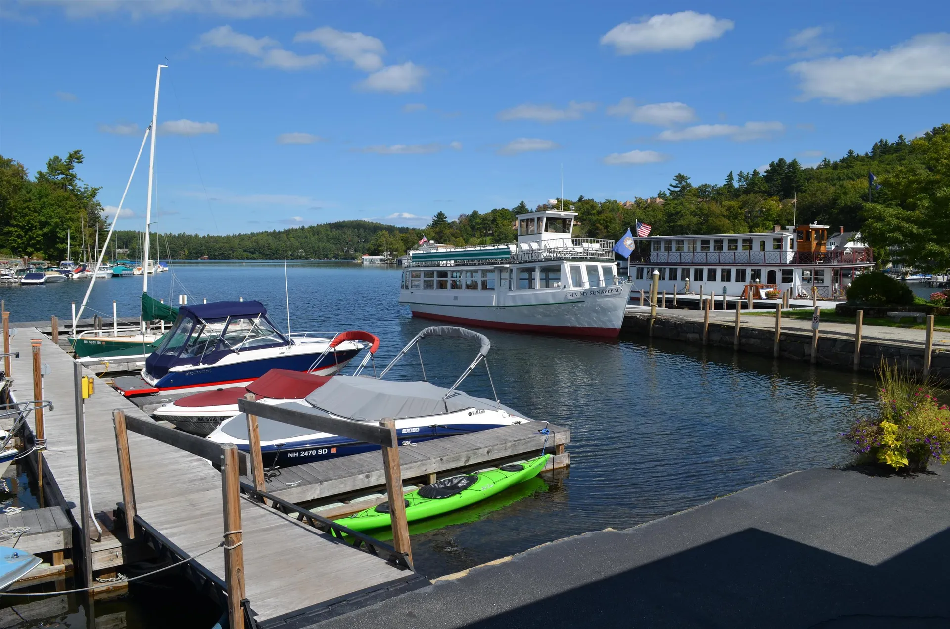 52 Lower Main Street Sunapee NH 03782