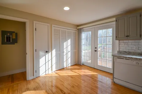 10 Sanderson Road Greenland NH 03840