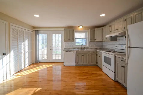 10 Sanderson Road Greenland NH 03840