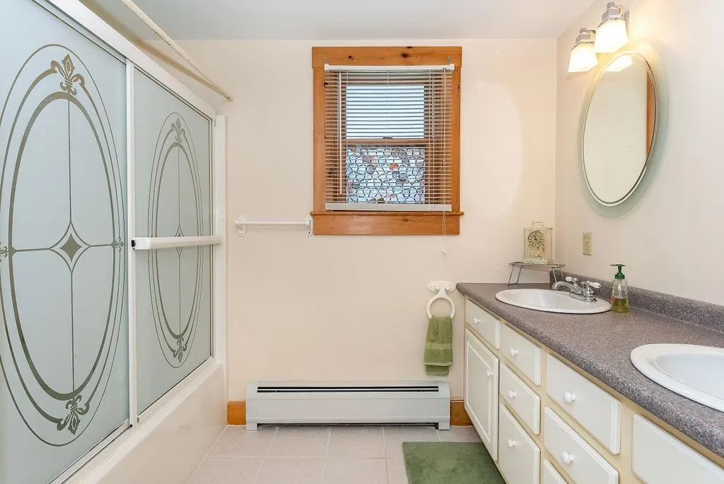 11 Furbush Street Rochester NH 03867