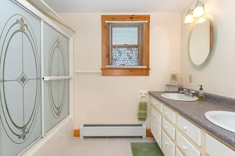 11 Furbush Street Rochester NH 03867